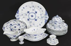 Servisdelar 13st, Musselmalet, Royal Copenhagen