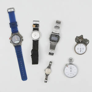 ARMBANDSUR, 4 st, FICKSTOPPUR 2 st, bland annat Certina, 1900-tal.