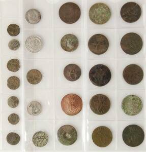 Samling især Christian V - Christian VII ca. 25 stk. bl.a. 8 sk 1695, H 113, 12 sk 1721, H 49, 4 sk 1764, H 39, 1 sk 1771, H 37, 10 stk. inkl. H 37a etc.