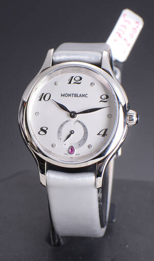 Montblanc Princesse Grace de Monaco. Dameur i stål med brillanter og rubin, 2010erne