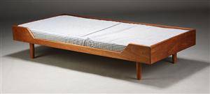 Dansk møbelproducent. Daybedbriks, teaktræ, 1950erne