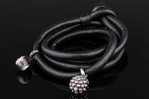 Ole Lynggaard Sweet Drops armbånd med charms