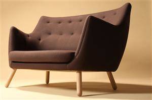 Finn Juhl. Poeten . To-pers. sofa