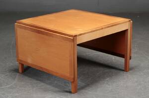 Børge Mogensen. Sofabord, model 5362