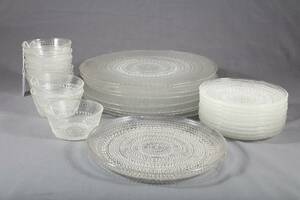 OIVA TOIKKA 1931-2019, SERVISDELAR, 24 DELAR, KASTEHELMI, IITTALA