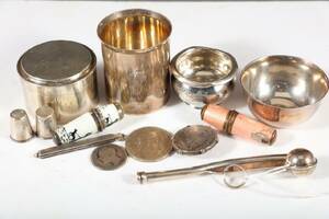 PARTI SILVER, SUPBÄGARE REY URBAN, SALTKAR RYSSLAND, TUMLARE CARLMAN, DOSA MED LOCK, 1824, MM, TOTALVIKT 340 GRAM