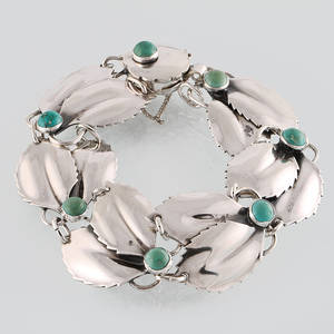 ARMBAND