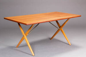 H. J. Wegner. Spisebord, model AT303, teakbøg