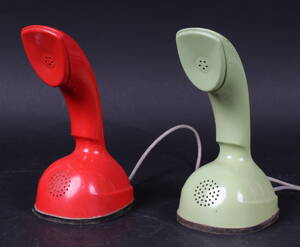 To LM Ericsson, Ericofon. Cobra telefoner 2