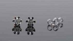Par solitaire brillant ørestikker, ca. 0.20 ct. 14 kt. hvidguld