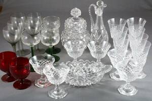 PARTI UDDA GLAS, BONBONJÄR, KARAFF SAMT SKÅL, 2 LÅDOR
