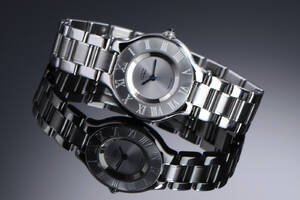 Cartier Must de Cartier 21. Dameur i stål med sølvfarvet skive, 1990erne