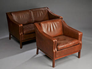 Dansk møbelproducent. Hvilestol samt sofa. 2