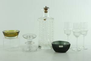 PARTI med finskt glas, bl.a. ljusstake, Festivo, Iittala, snapsglas, 3 st, Sulttaani, Riihimäen Lasi