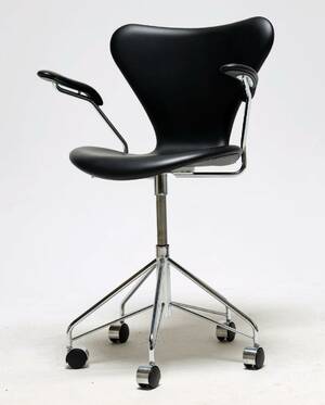 Arne JacobsenFritz Hansen 7eren kontorstol model 3217