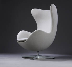 Arne Jacobsen. Ægget, model 3316, Hallingdal uld fra år 2009