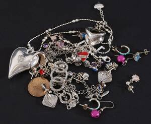 Parti smycken, mestadels silver