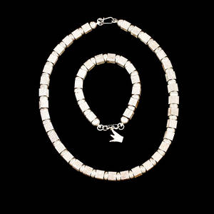HALSBAND SAMT ARMBAND