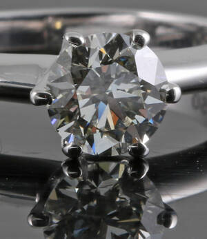 Solitaire diamond ring 0.93ct