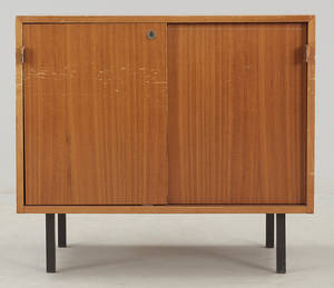 SIDEBOARD