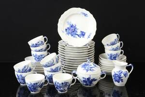 KAFFESERVIS, 28 delar, Blå Blomst, Royal Copenhagen