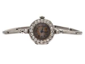 LONGINES