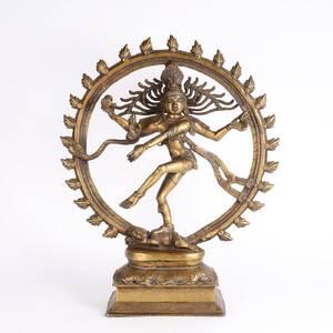Indisk Shiva af patineret bronze, 19.20. årh. H. 60. B. 45.