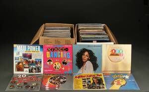 Samling LP plader. Soul, Pop. 300 stk.I to flyttekasser. 2