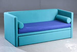 Gubi Olsen. Sofa sovesofa, blåt og grønt uld
