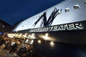 Nørrebro Teater gavekort til fordel fro Ungdommens Røde Kors