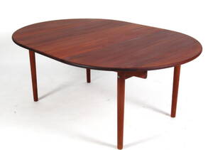 Hans J. Wegner for PP Møbler. Spisebord af mahogni, model PP70