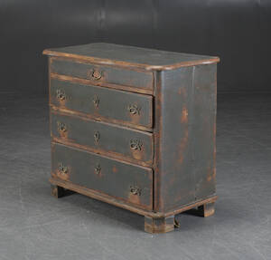 Svensk kommode, 1800-tallet.