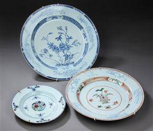 Tre dele kinesisk porcelæn, 1700-1800-tallet