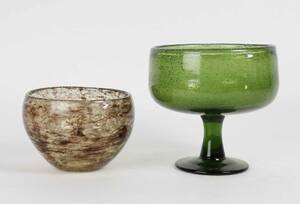 Gunnar Ander for Lindshammar Skål af glas samt samt opsats af grønt glas. Ca. 1970.