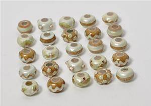 25 Charlotte Borgen beads charms med emalje 25
