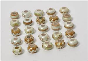 25 Charlotte Borgen beads charms med emalje 25