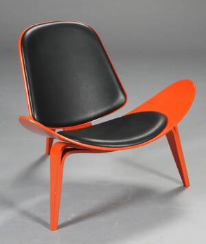 Hans J. Wegner. Lænestol skalstol model CH07