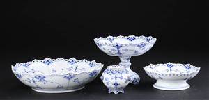 Royal Copenhagen. Fire dele musselmalet helblonde porcelæn 4