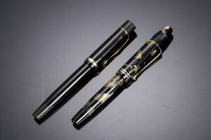 To fyldepenne. MontBlanc Masterpiece K 25 samt 122 PL 2
