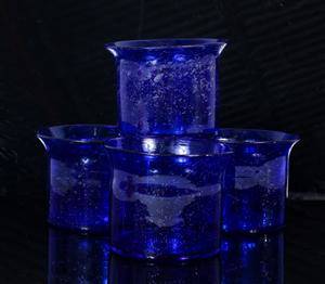Erik Höglund, ytterfoder skålar i blått glas 4