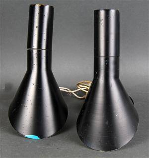 Arne Jacobsen. Par væglamper, sorte 2