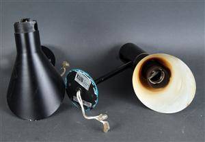 Arne Jacobsen. Par væglamper, sorte 2