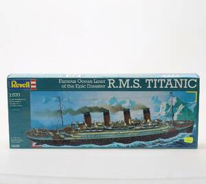 MODELLBÅT, R.M.S Titanic