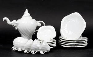Arje Griegst for Royal Copenhagen. Konkylie kaffeservice19