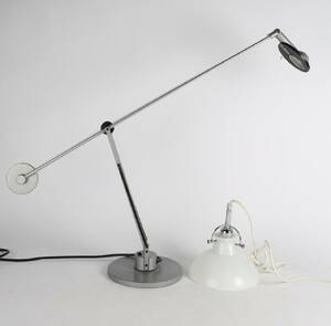 Effetto Luce bordlampe samt ukendt pendel af opalglas 2