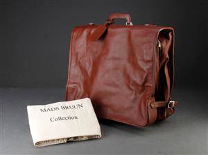 Mads Bruun Collection. Business taske af cognac-farvet skind, model Travelmate