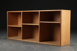 Hans J. Wegner. Reol til ophæng, eg, 1960erne