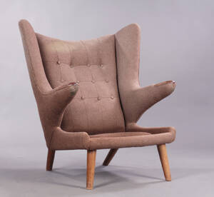 Hans J. Wegner. Bamsestolen lænestol, teak og bøgetræ, model AP-19