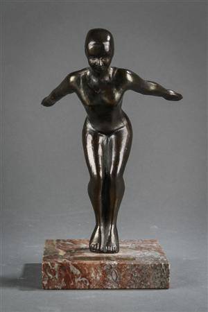 V. K. Eskildsen. Figur af bronze