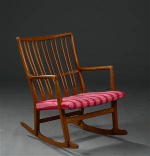 Gyngestol, Mikael Laursen. ML-33 af Hans J. Wegner